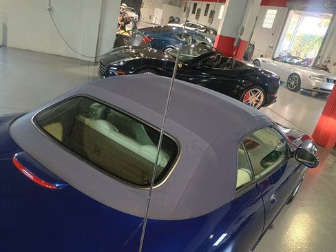 Used 2001 Jaguar XK8 Convertible image 52