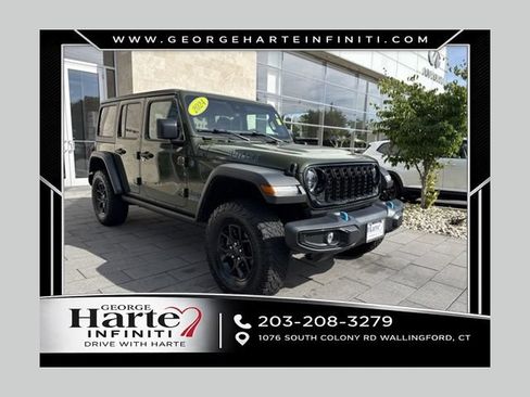 Used 2024 Jeep Wrangler Unlimited AWD/4WD image 1