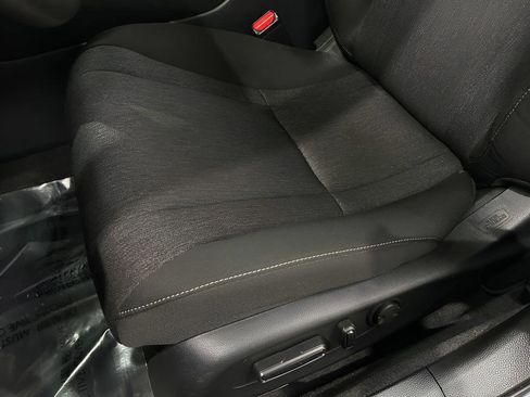 Certified 2025 Honda Accord SE image 17