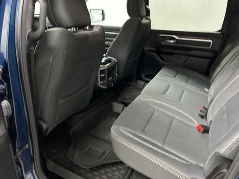 Used 2022 RAM 1500 Big Horn AWD/4WD image 14