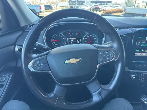 Used 2019 Chevrolet Traverse LT w/ LPO, Floor Liner Package AWD/4WD image 21