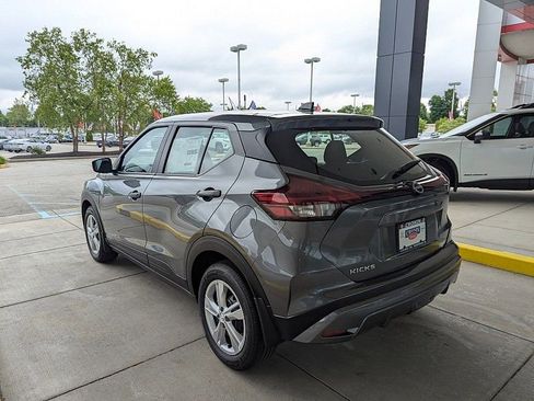 New 2025 Nissan Kicks Play S FWD image 5
