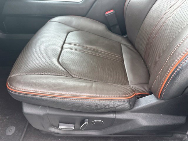 Used 2020 Ford Expedition Max King Ranch w/ Cargo Package RWD image 15