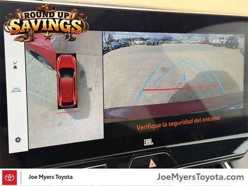 Used 2024 Toyota Venza Limited image 19