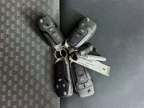 Used 2024 Ford Transit 250 Low Roof w/ Exterior Upgrade Package image 34