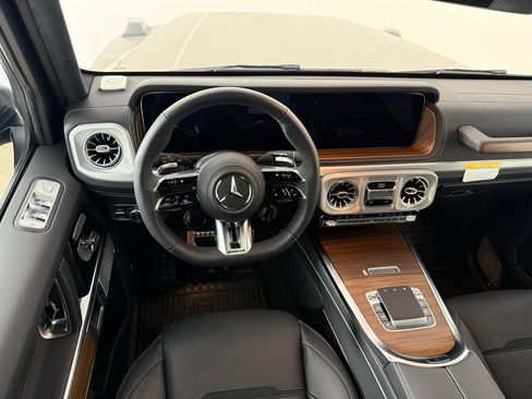 Used 2025 Mercedes-Benz G 63 AMG 4MATIC image 61