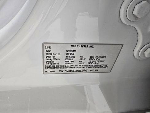 Used 2023 Tesla Model Y Long Range image 15