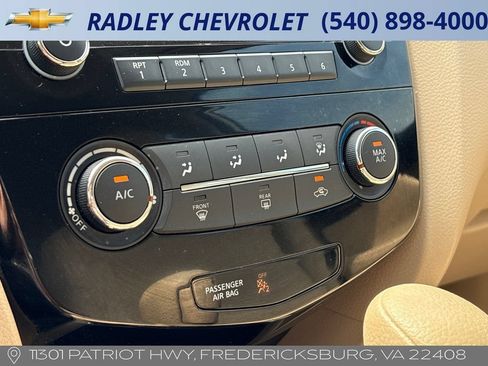 Used 2014 Nissan Rogue S FWD image 10
