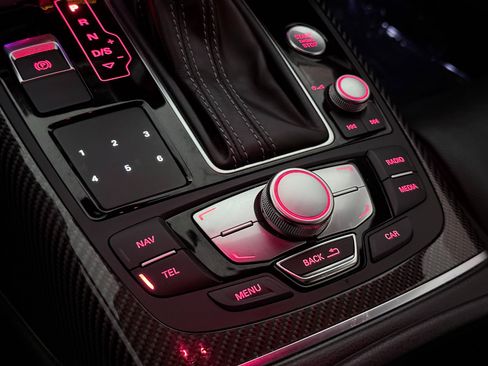 Used 2014 Audi RS 7 Prestige image 40