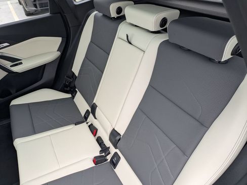 New 2026 BMW X1 xDrive28i w/ Technology Package AWD/4WD image 9