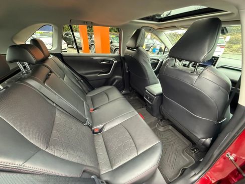 Used 2020 Toyota RAV4 TRD Off-Road w/ TRD Off-Road Weather Package image 27