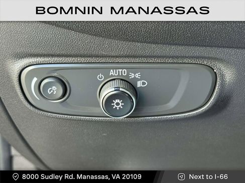 Certified 2024 Chevrolet Equinox LT image 30