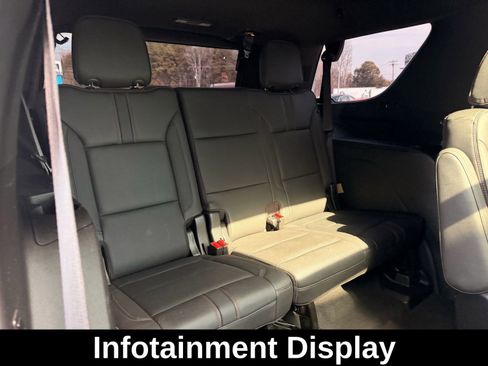 Used 2022 Chevrolet Tahoe RST w/ Luxury Package AWD/4WD image 30