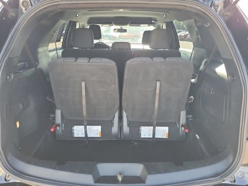 Used 2019 Ford Explorer XLT AWD/4WD image 32
