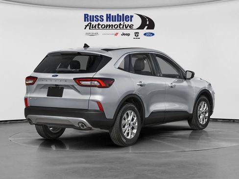 Used 2023 Ford Escape Active AWD/4WD image 2