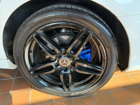 Used 2020 Mercedes-Benz E 350 Sedan image 38