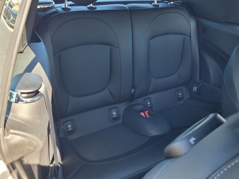 Certified 2023 MINI Cooper S image 15