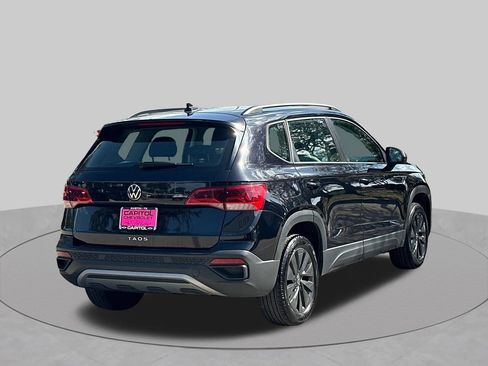 Used 2024 Volkswagen Taos S FWD image 5