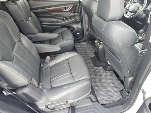 Used 2023 Subaru Ascent Touring image 24
