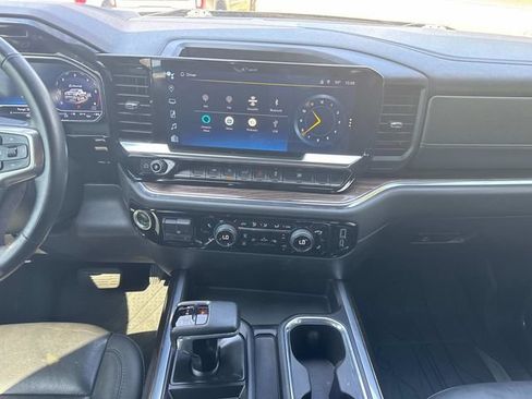 Used 2024 Chevrolet Silverado 1500 RST w/ Dark Appearance Package AWD/4WD image 19