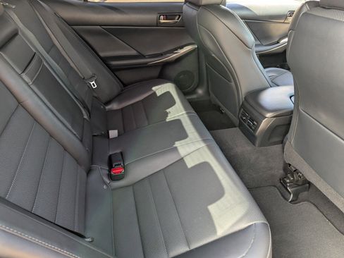 Used 2018 Lexus IS 300 F Sport image 13