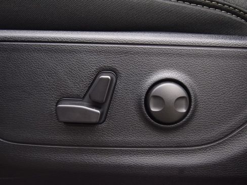 Used 2026 RAM 1500 Big Horn AWD/4WD image 27