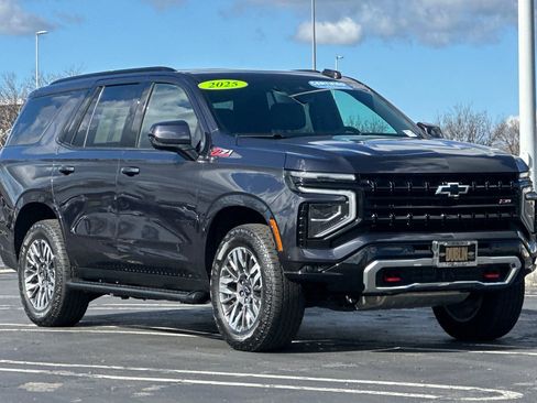 Certified 2025 Chevrolet Tahoe Z71 image 2