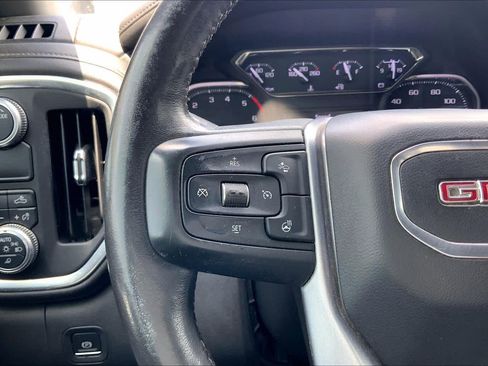 Used 2020 GMC Sierra 1500 SLT image 24