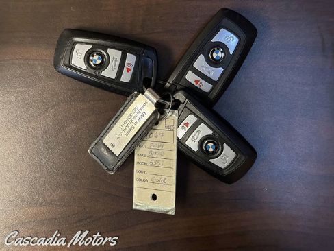 Used 2014 BMW 535i Sedan image 2