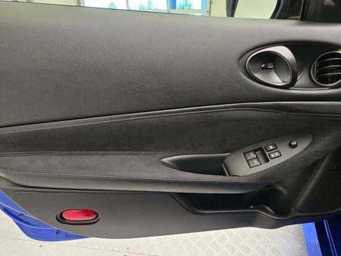 Used 2024 Nissan Z Performance w/ Floor Mat Package RWD image 18
