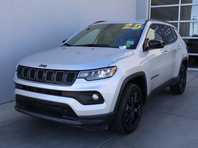 Used 2025 Jeep Compass Latitude w/ Altitude Special Edition