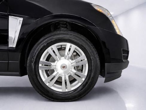 Used 2015 Cadillac SRX Luxury AWD/4WD image 6