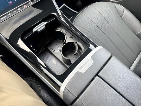 Certified 2025 Mercedes-Benz EQE 350+ 4MATIC SUV image 21