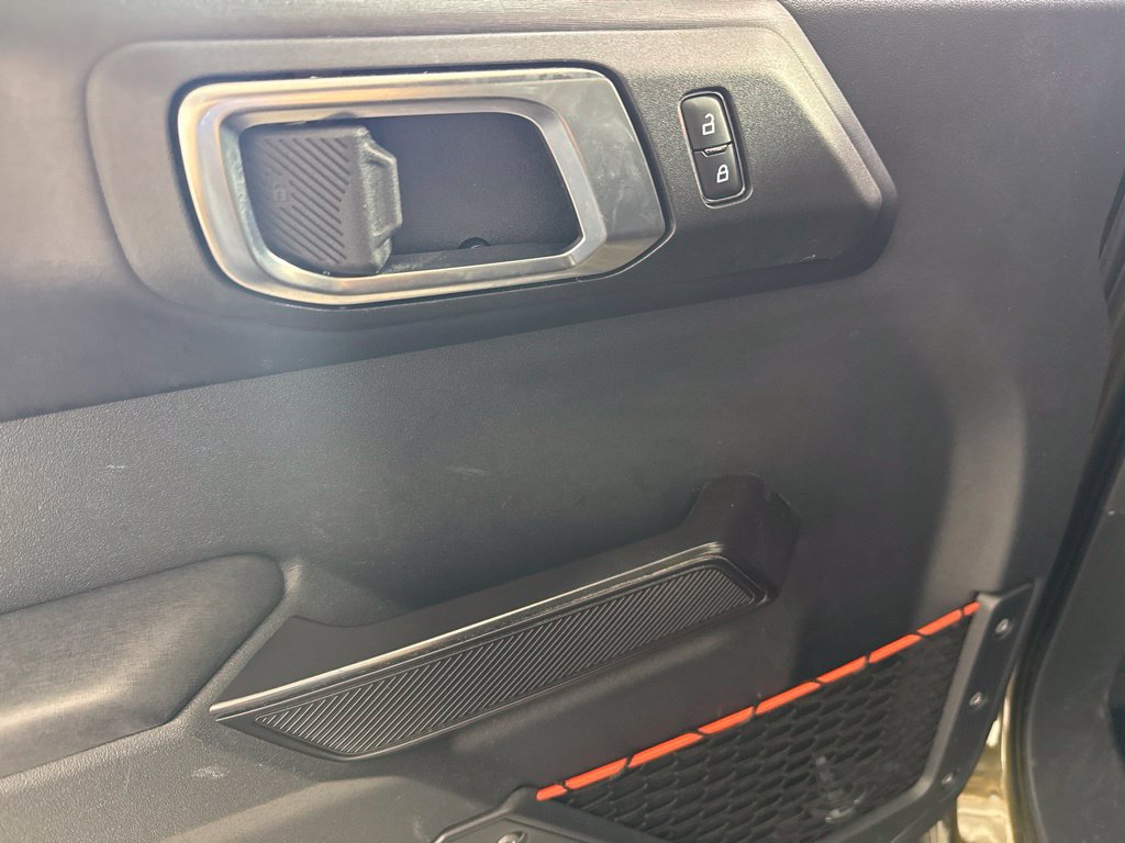 Used 2024 Ford Bronco Raptor w/ Interior Carbon Fiber Pack 6 AWD/4WD image 18