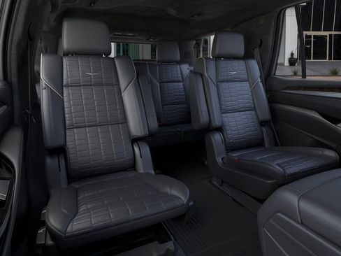 New 2025 Cadillac Escalade Sport Platinum w/ LPO, ONYX Package AWD/4WD image 17