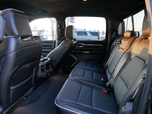 Used 2025 RAM 1500 Laramie image 10