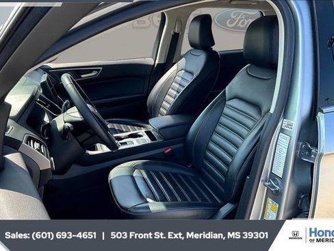 Used 2024 Ford Edge SEL image 18