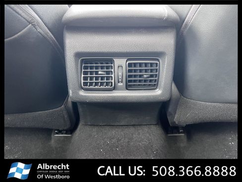 Used 2019 Toyota Camry XSE image 24