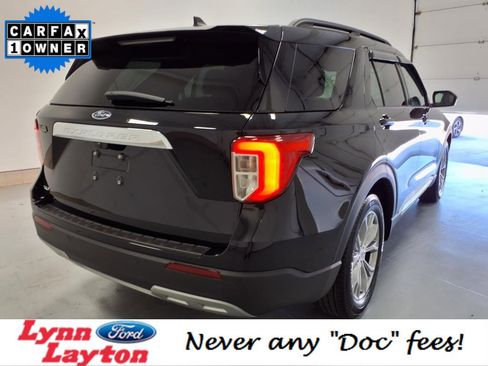 Certified 2023 Ford Explorer XLT w/ Equipment Group 202A image 3