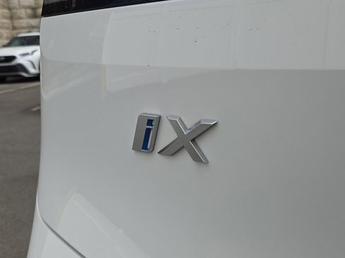 Used 2024 BMW iX xDrive50 w/ Sport Package image 31