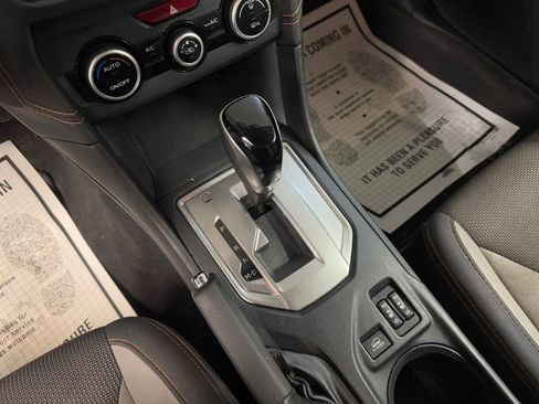 Used 2020 Subaru Crosstrek 2.0i Premium w/ Moonroof Package 2 image 24