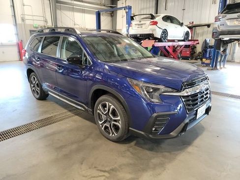Used 2026 Subaru Ascent Limited w/ Popular Package #2 AWD/4WD image 1