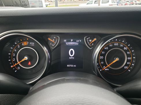 Used 2023 Jeep Wrangler Sport image 22