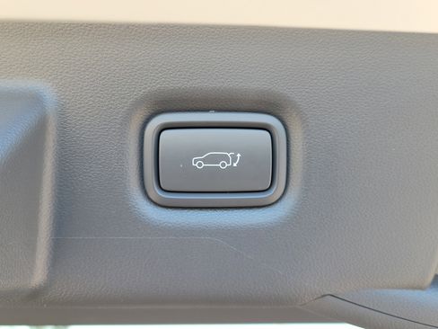 New 2026 Hyundai Ioniq 5 SEL image 9