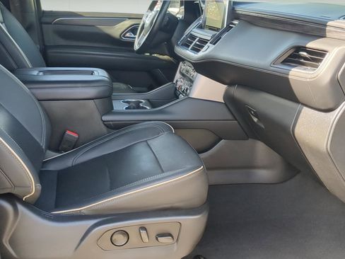 Used 2022 GMC Yukon SLT w/ SLT Luxury Package RWD image 23