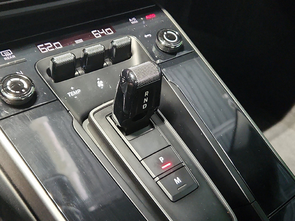 Certified 2021 Porsche 911 Carrera RWD image 14