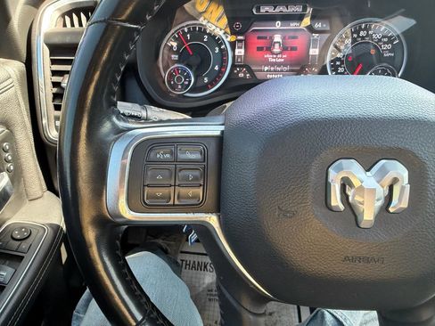 Used 2022 RAM 2500 Laramie AWD/4WD image 30