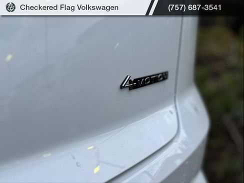 New 2026 Volkswagen Atlas Cross Sport SE AWD/4WD image 10