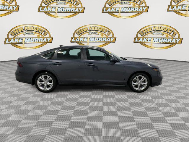 Used 2025 Honda Accord LX image 5