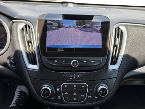 Used 2024 Chevrolet Malibu LT FWD image 20